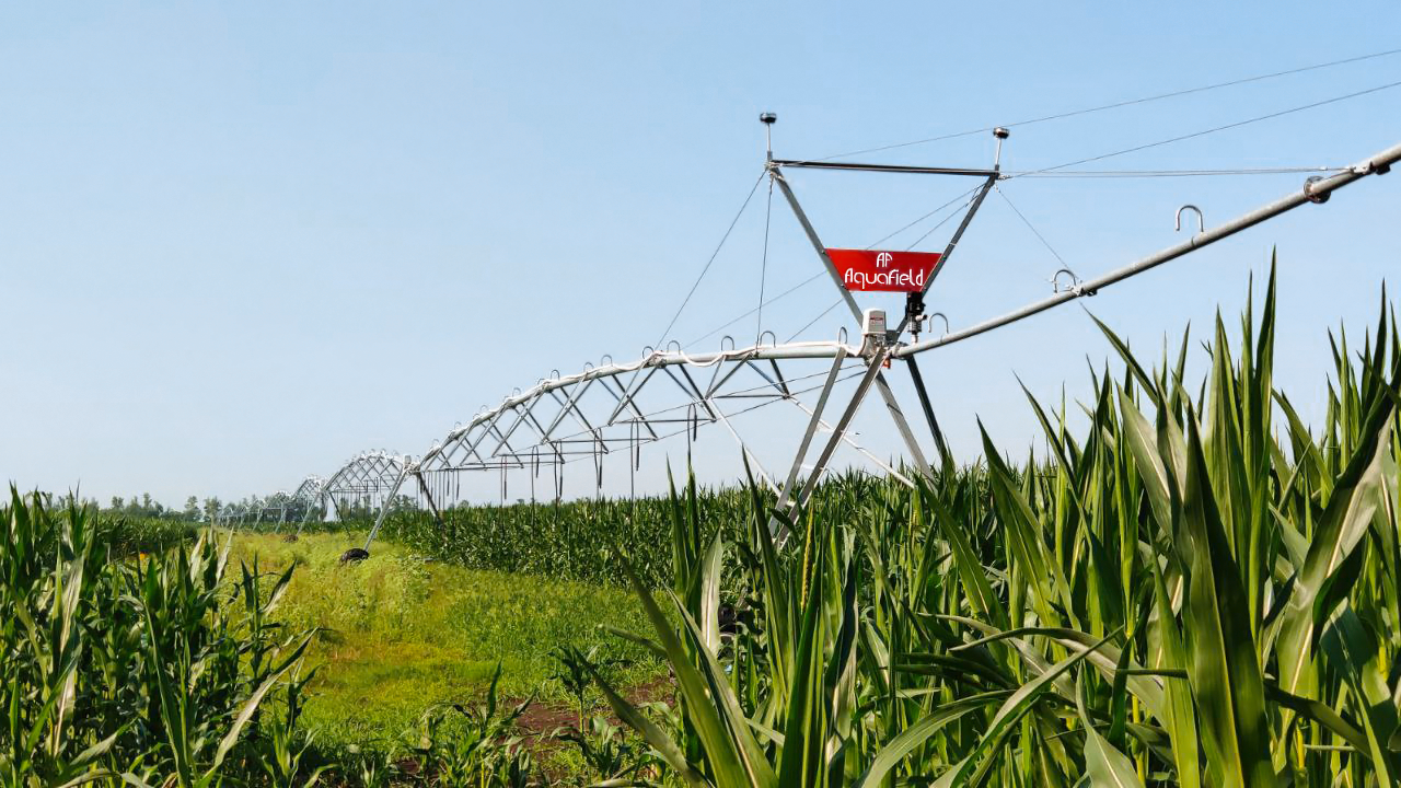 Дождевальные машины "Аквафилд"